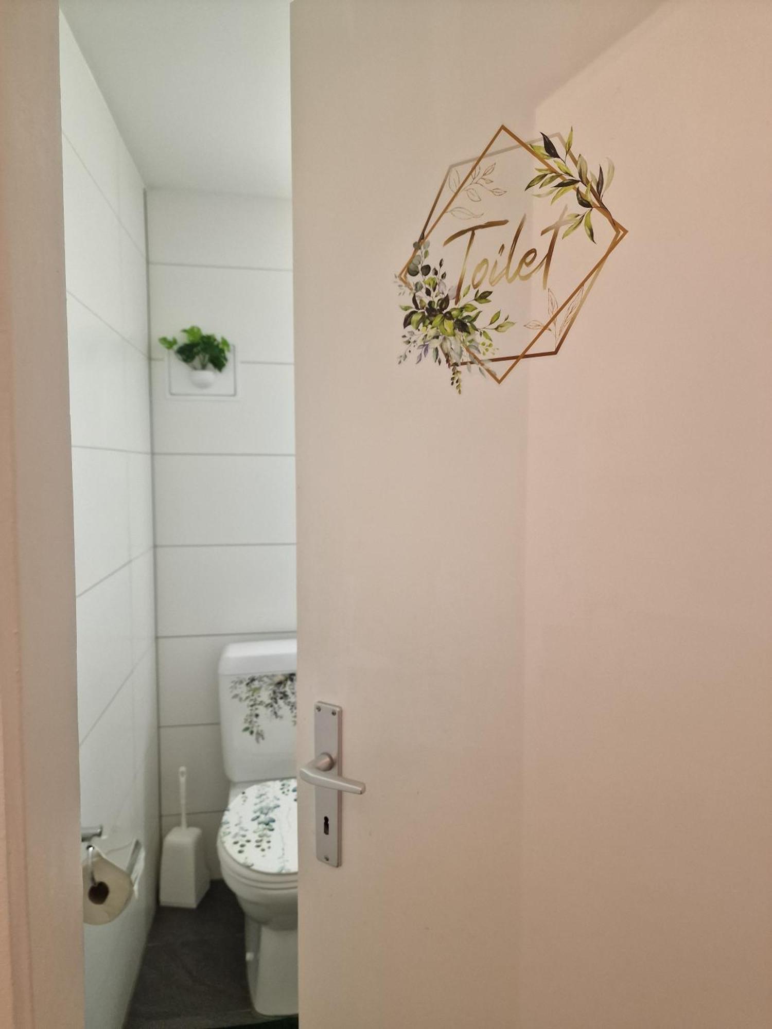 Doppelzimmer In Der Naehe Des Stadions Homestay Basel